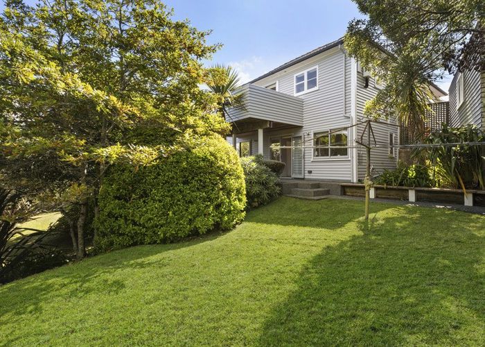  at 15 Pelorous Street, Paparangi, Wellington, Wellington