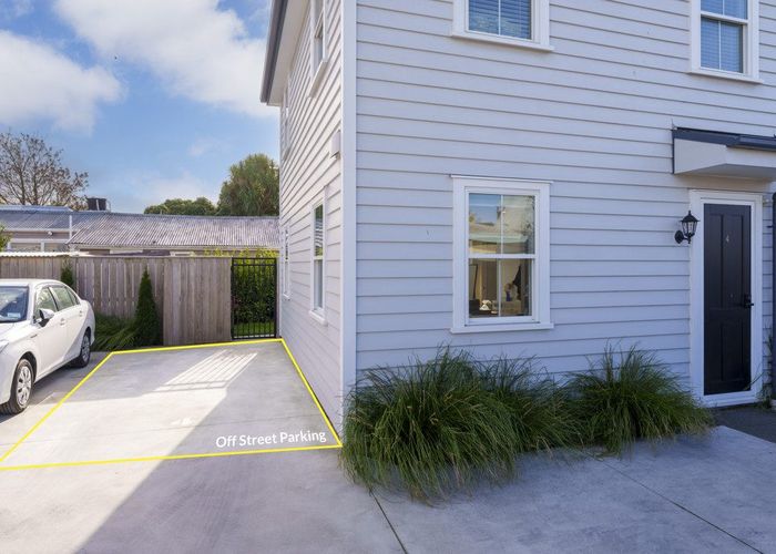  at 4/33 Dickens Street, Addington, Christchurch City, Canterbury