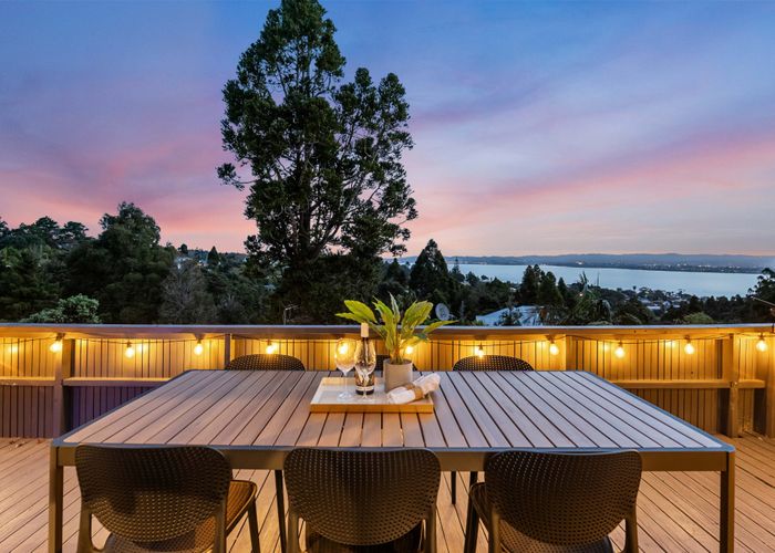  at 35 Pluto Place, Beach Haven, North Shore City, Auckland