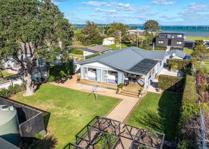  at 18 Rata Street, Oneroa, Waiheke Island, Auckland