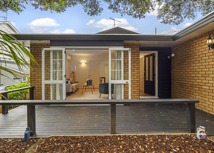  at 1B Oak Street, Royal Oak, Auckland City, Auckland