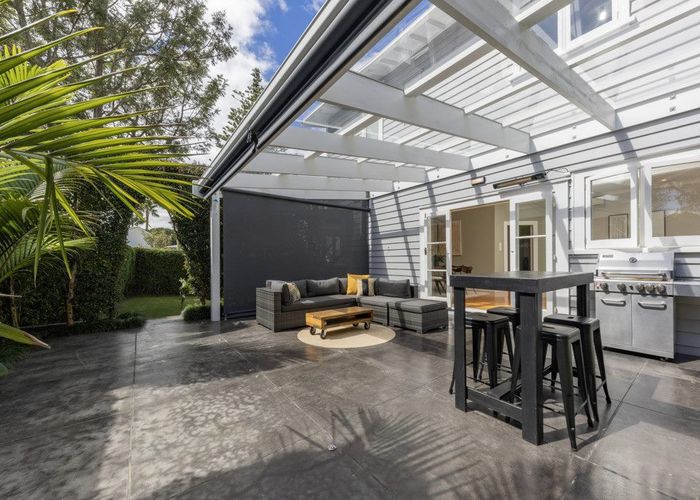  at 2B Forbes Street, Onehunga, Auckland