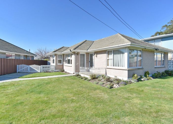 at 4 Highsted Road, Bishopdale, Christchurch