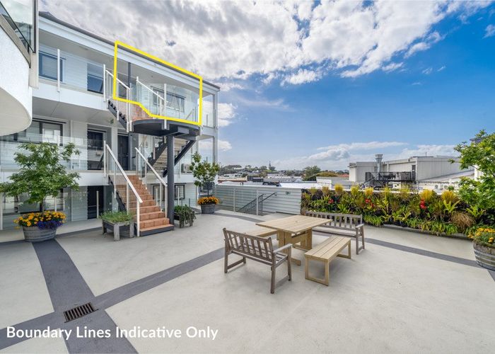  at 19/5 Cook Street, Howick, Manukau City, Auckland