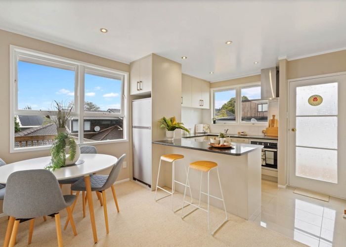  at 3/28 Matai Road, Greenlane, Auckland City, Auckland