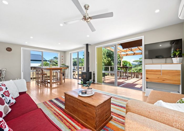  at 22 Otonga Heights, Maungaraki, Lower Hutt, Wellington