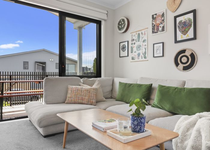  at 3 Awamarino Way, Westgate, Waitakere City, Auckland