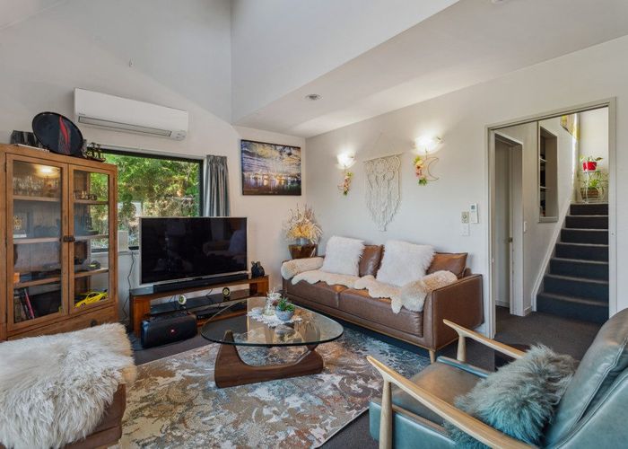  at 19B Woodbury Rise, Queenstown, Queenstown