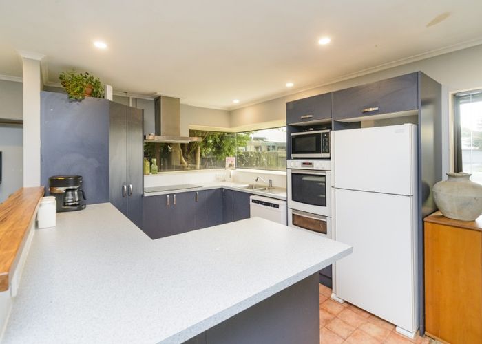  at 88 Amberley Avenue, Highbury, Palmerston North
