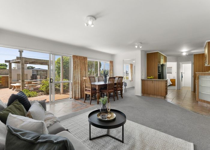  at 1134 Papamoa Beach Road, Papamoa Beach, Papamoa