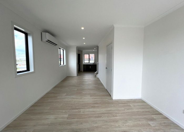  at 3 Te Tihi Street, Wiri, Auckland