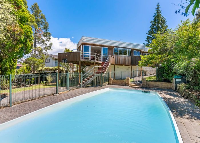  at 182 Glamorgan Drive, Torbay, Auckland