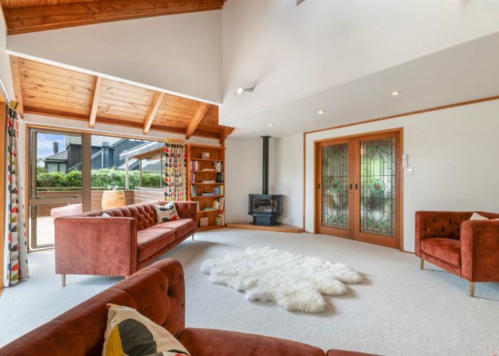  at 60 Aberdeen Road, Campbells Bay, North Shore City, Auckland