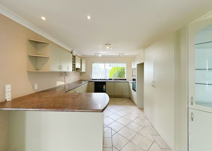  at 75 Murphys Road, Totara Park, Auckland