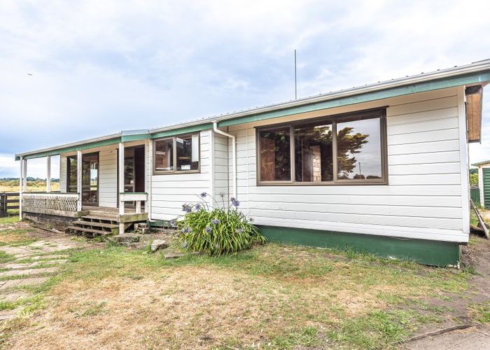  at 15 Aranui Avenue, Castlecliff, Whanganui