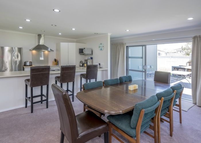  at 38 Rua Avenue, Waitarere Beach, Levin