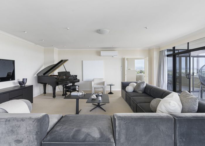  at 7/97 Jervois Road, Herne Bay, Auckland