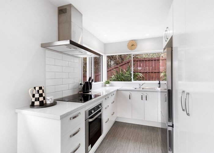  at 2/18 Palatine Terrace, Huntsbury, Christchurch