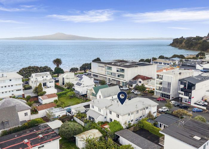  at 2/11 Maheke Street, Saint Heliers, Auckland City, Auckland