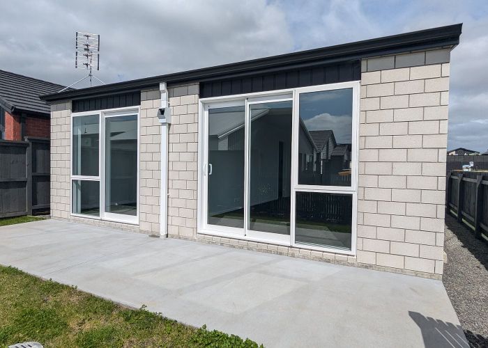  at 7 John Main Drive, Drury, Papakura, Auckland