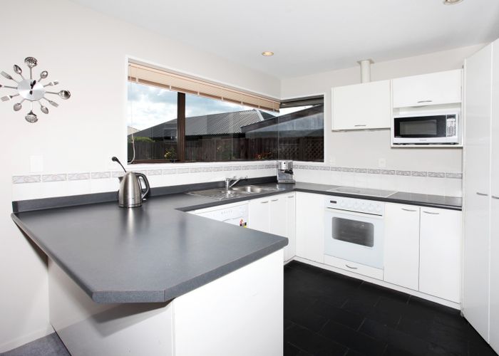  at 2 Beauford Place, Parklands, Christchurch