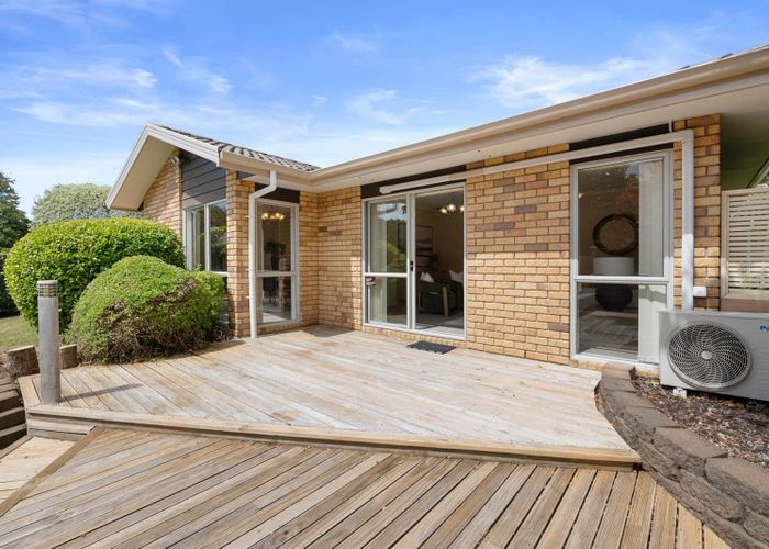  at 22 Vanderbilt Parade, Albany, North Shore City, Auckland