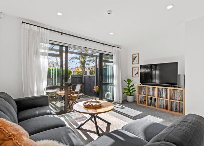  at 1C Shamrock Lane, Te Atatu Peninsula, Waitakere City, Auckland