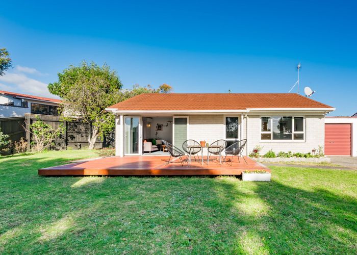  at 23 Nola Avenue, Raumati Beach, Kapiti Coast, Wellington