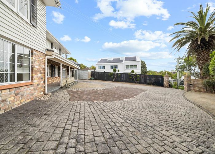  at 2 Queensway, Three Kings, Auckland City, Auckland