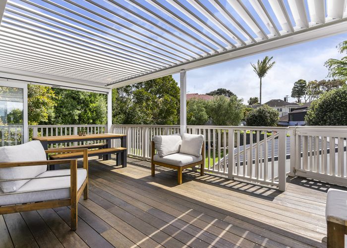  at 10 Oranga Avenue, Onehunga, Auckland