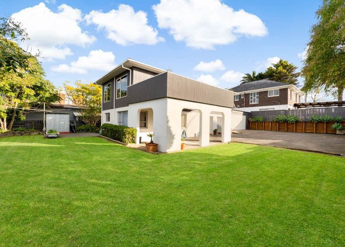  at 63 Kirby Street, Glendene, Waitakere City, Auckland