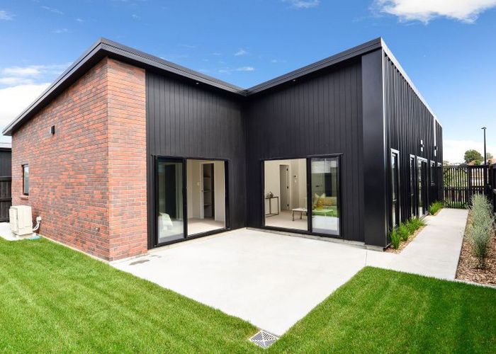  at 12 Halley Drive, Chartwell, Hamilton