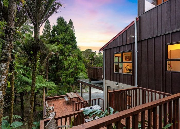  at 54 Wood Bay Road, Titirangi, Waitakere City, Auckland