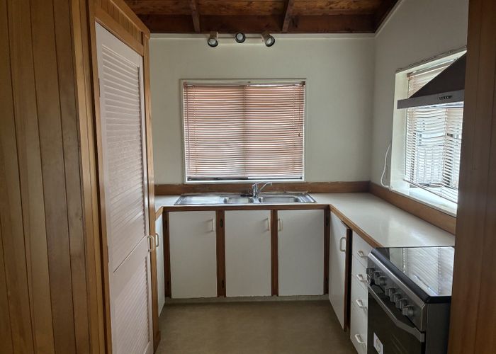  at 23A McLeod Rd, Henderson, Waitakere City, Auckland