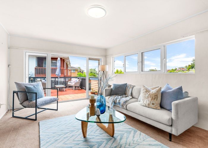  at 71 Stapleford Crescent, Browns Bay, North Shore City, Auckland