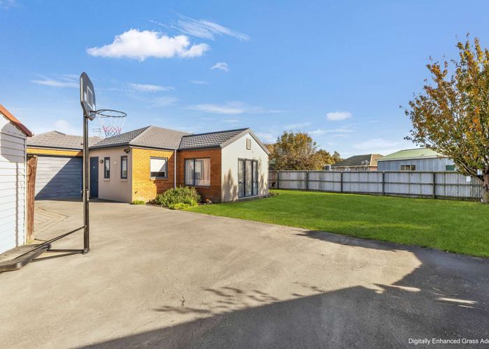  at 142A Springs Road, Hornby, Christchurch City, Canterbury