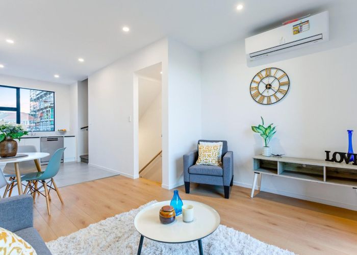  at 28  Lavelle Road, Henderson, Waitakere City, Auckland