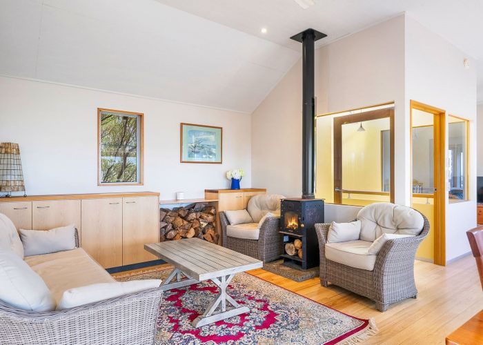  at 17 Major Durie Place, Waikanae Beach, Waikanae