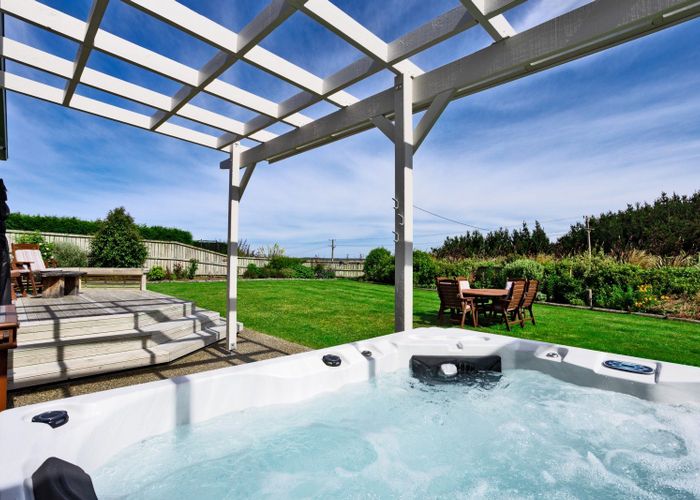  at 2 Neva Street, Invercargill