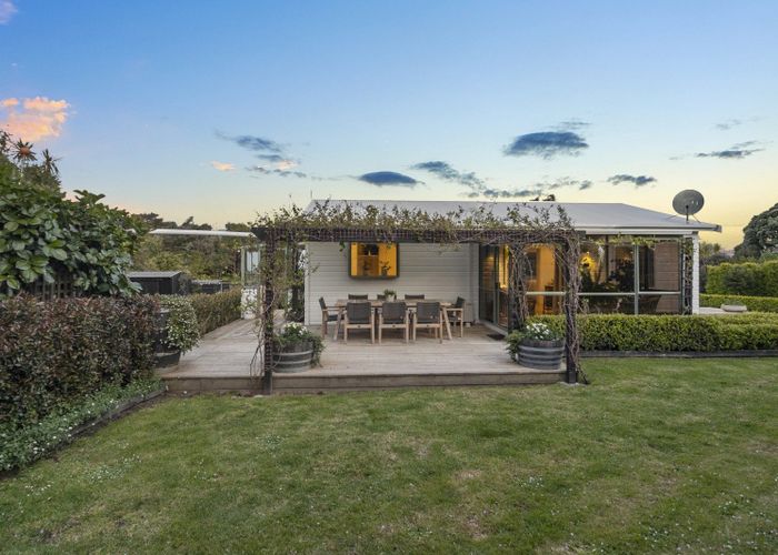  at 2 Ridge Road, Oneroa, Waiheke Island