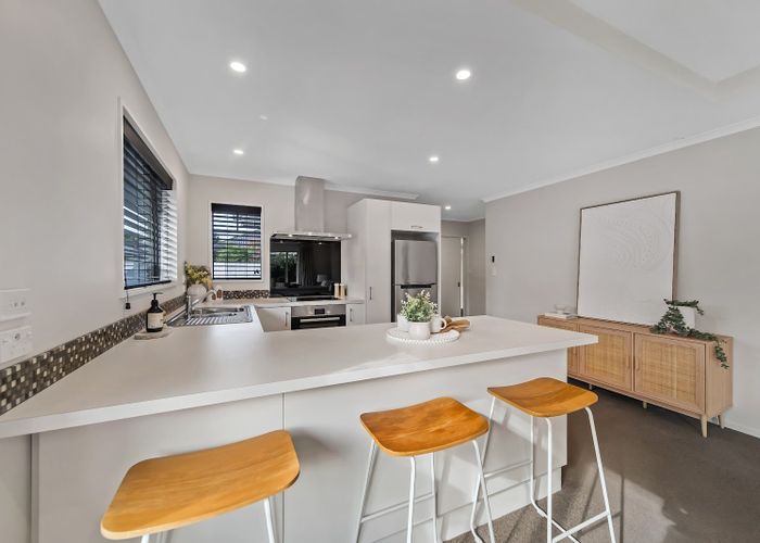  at Unit 4/249 Wairakei Road, Bryndwr, Christchurch City, Canterbury