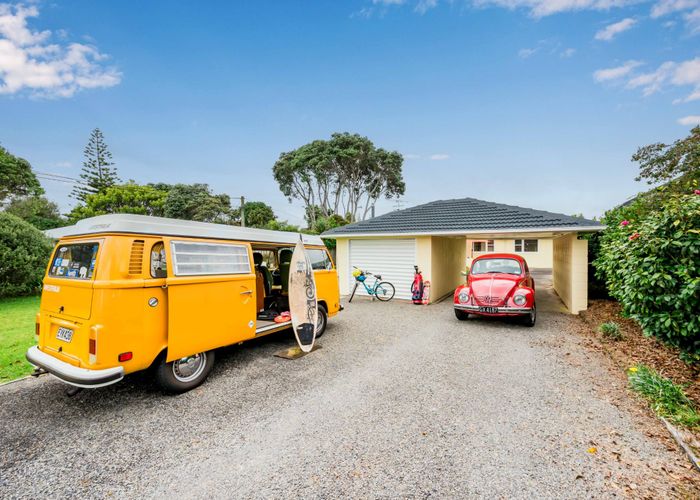  at 22 Hohiria Street, Waikanae Beach, Waikanae