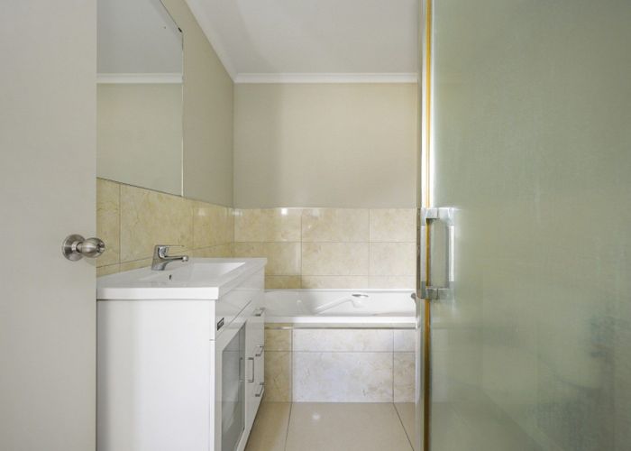  at 6/202 Old Farm Road, Hamilton East, Hamilton, Waikato