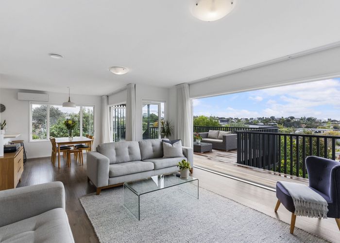  at 1 Kilduff Place, Mairangi Bay, Auckland