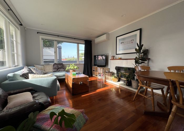  at 49 Ferndale Road, Mount Wellington, Auckland