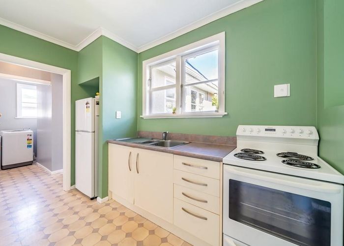  at 32 Murray Street, Wallaceville, Upper Hutt, Wellington