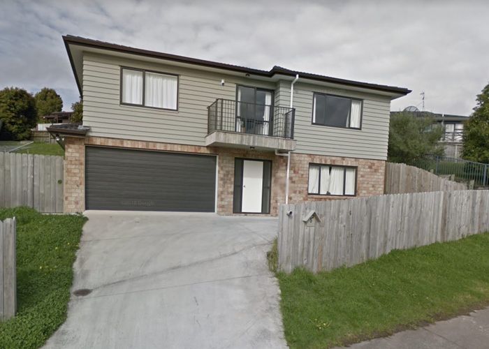  at 5 Dovey Place, Massey, Auckland