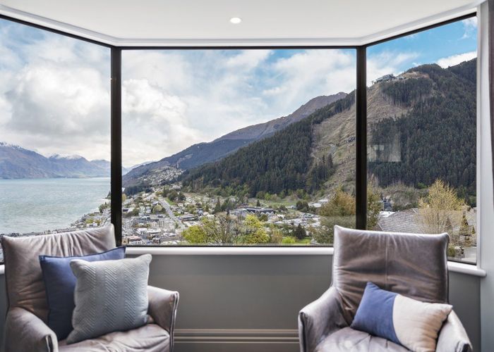  at 56C Kerry Drive, Town Centre, Queenstown-Lakes, Otago