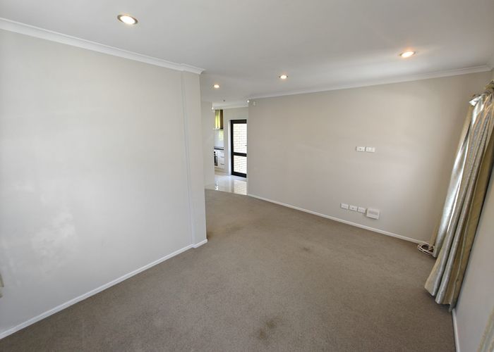  at 25 Caernarvon Street, Dinsdale, Hamilton