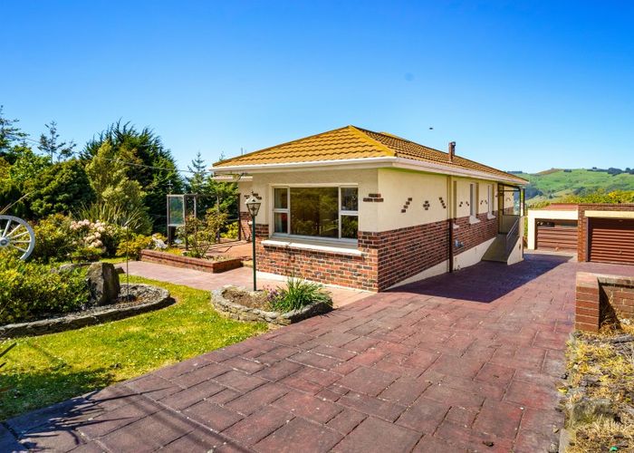  at 12 Kowhai Street, Ravensbourne, Dunedin
